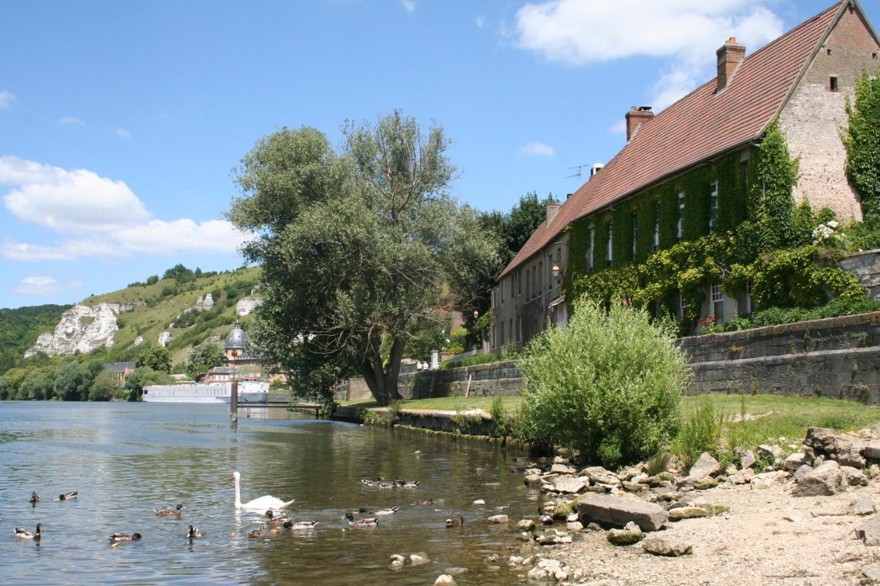 La Chaine D'Or Les Andelys Exterior foto